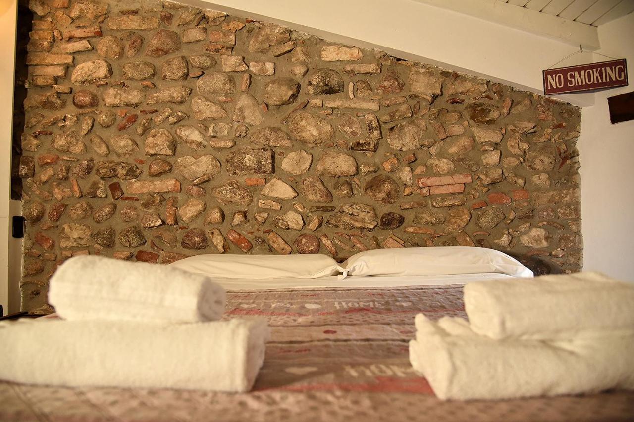 Prigioni House Bed & Breakfast Peschiera del Garda Exterior photo