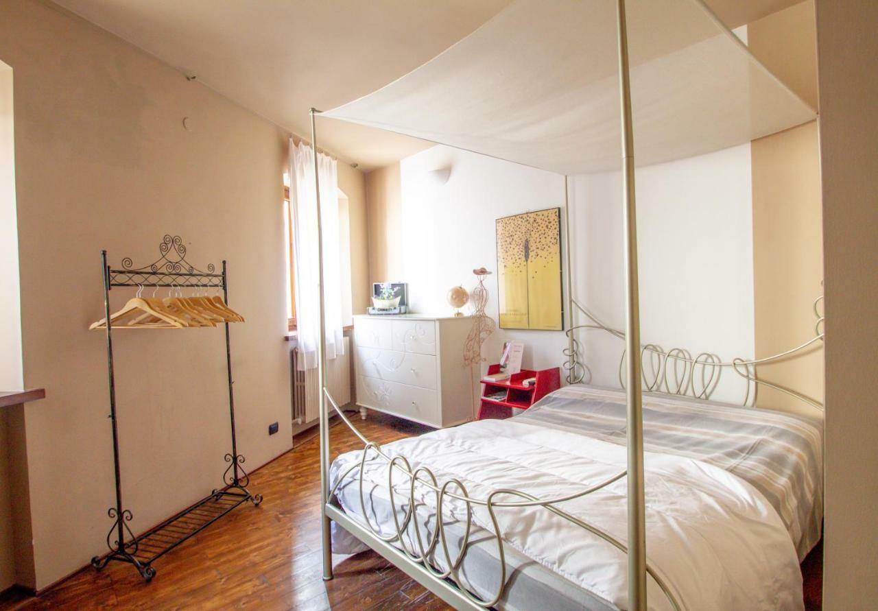 Prigioni House Bed & Breakfast Peschiera del Garda Exterior photo
